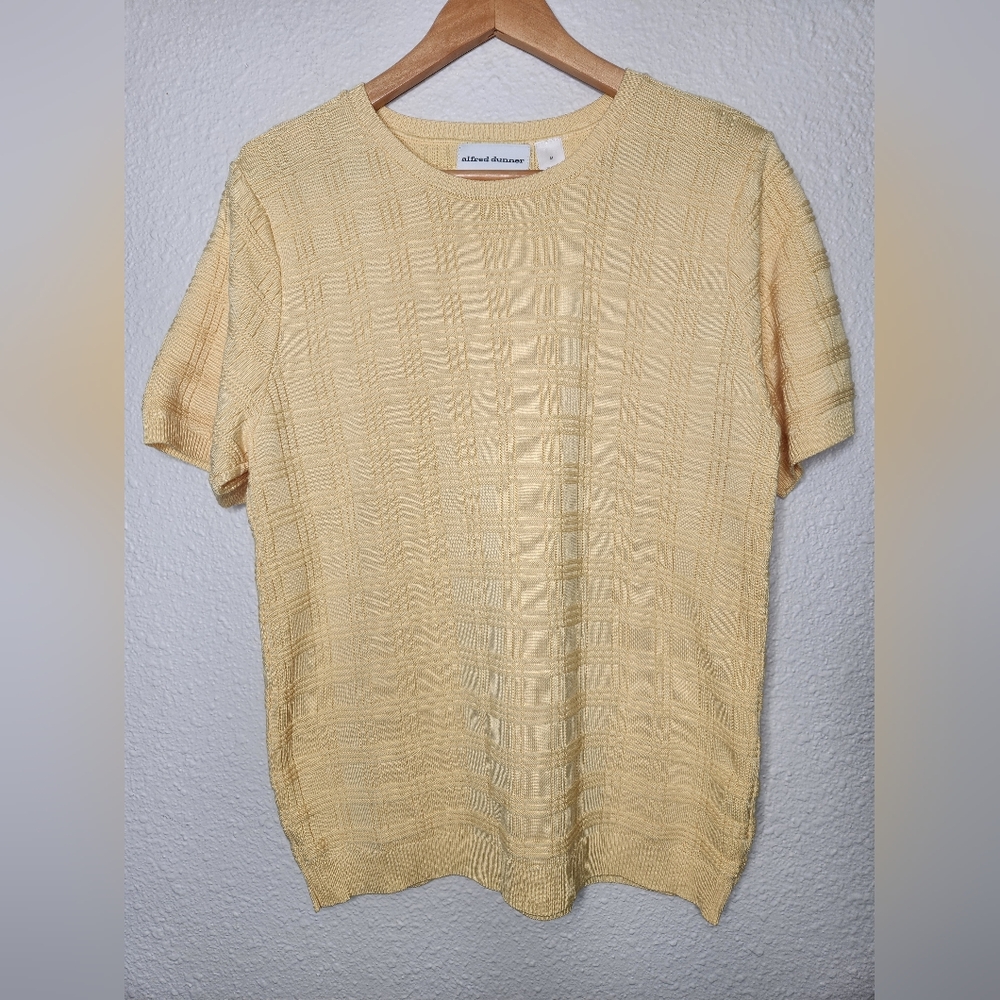 Alfred Dunner Yellow Short Sleeve Sweater